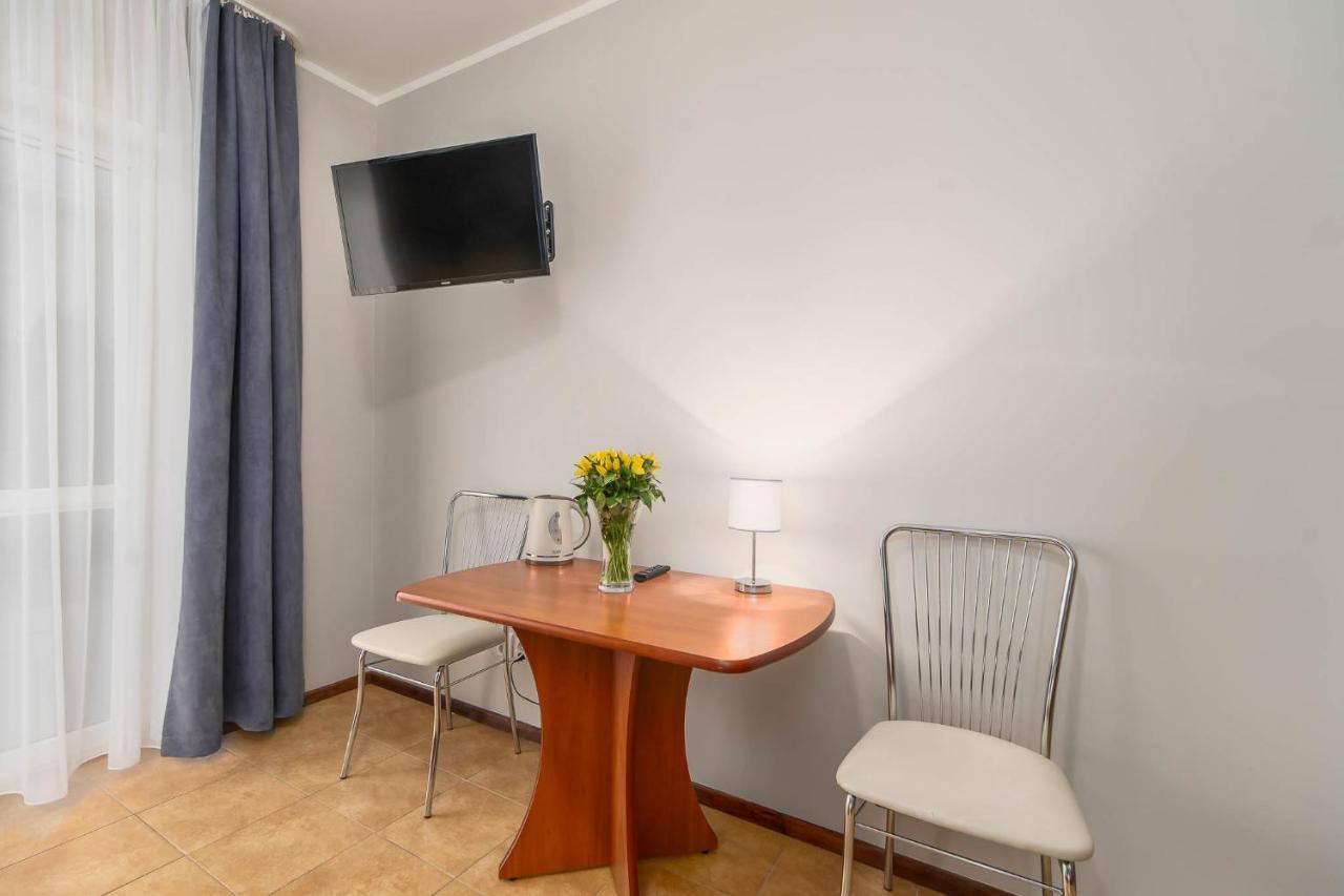 Awenturyn - Pokoje Apartamenty Noclegi Grzybowo Grzybowo  Exterior foto